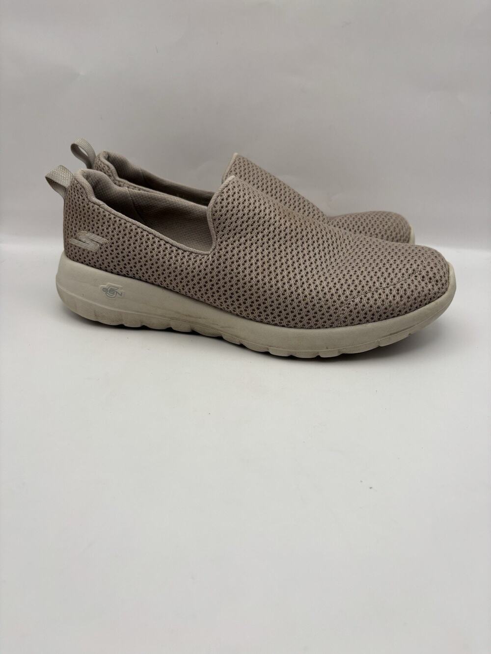 Skechers Go Walk Joy Beige Slip On Shoes Women Size 8